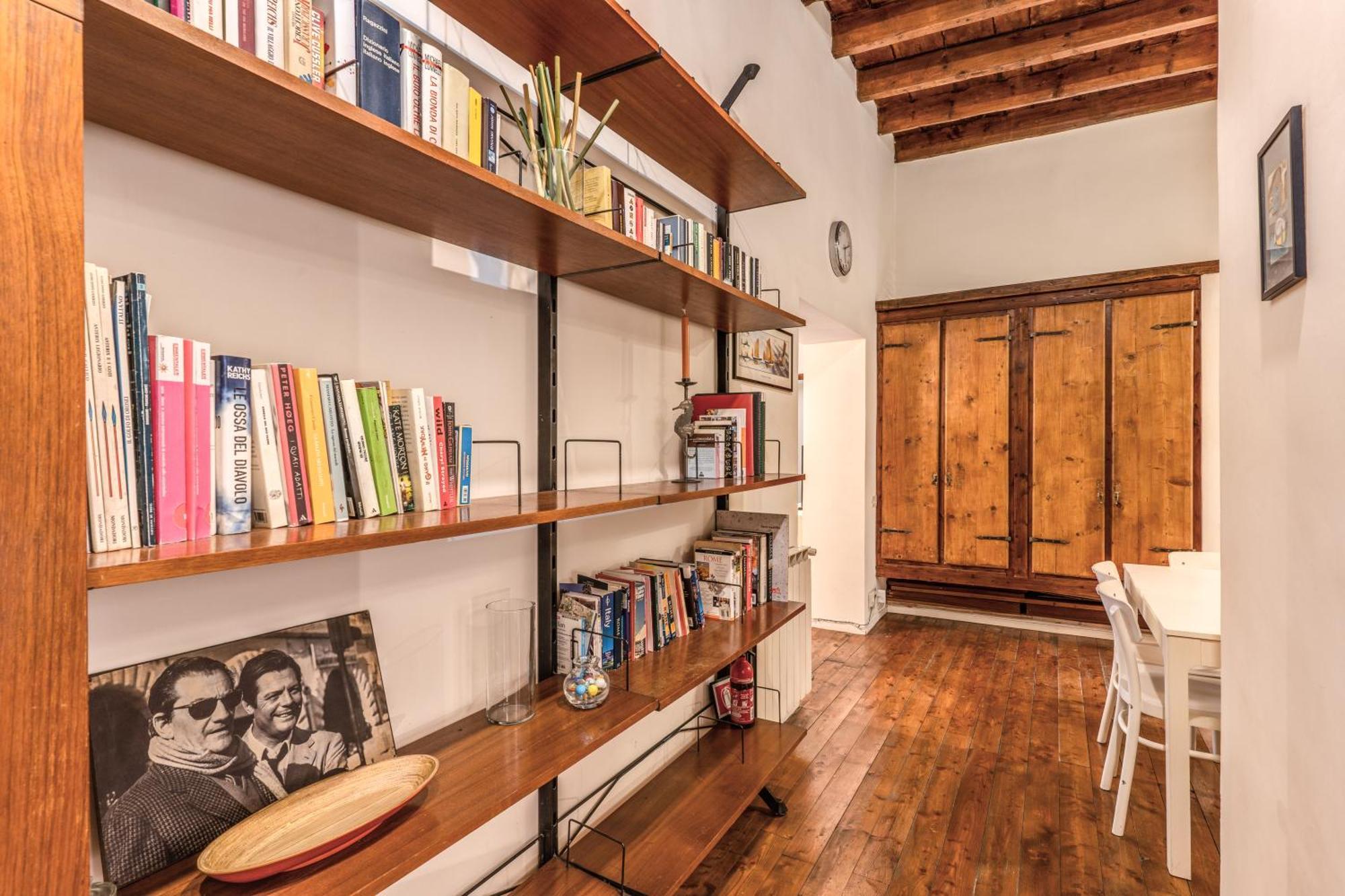 Apartment Trastevere Design & Comfort
